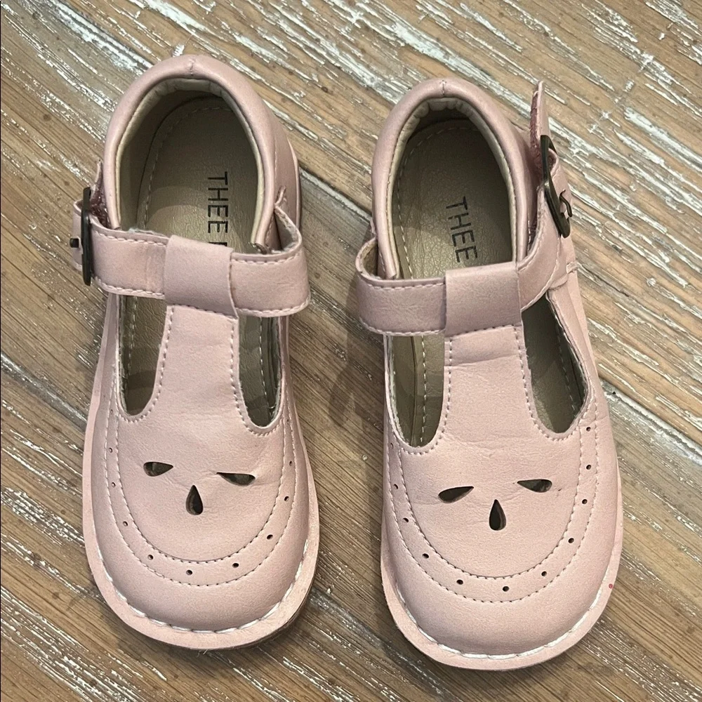 Pink Kids Shoes‎